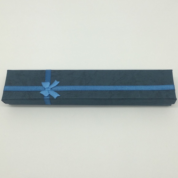 Blue Matte Press-On Nails - Picture 4 of 4